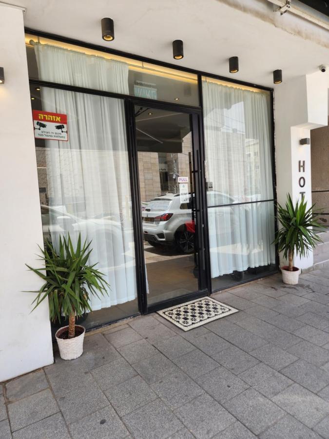 Отель H7 Tlv Тель-Авив Экстерьер фото